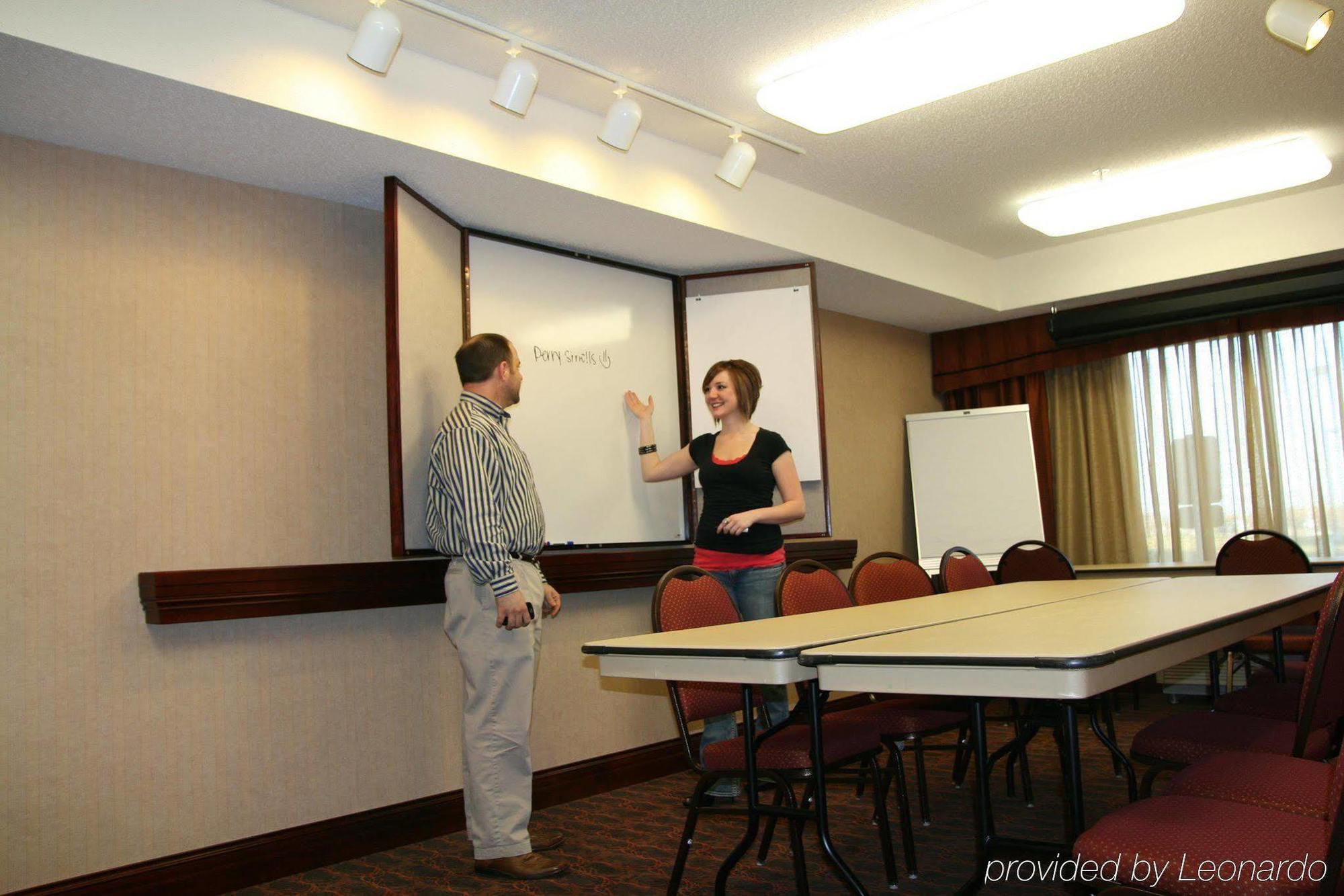 Hampton Inn Fairmont Facilities photo